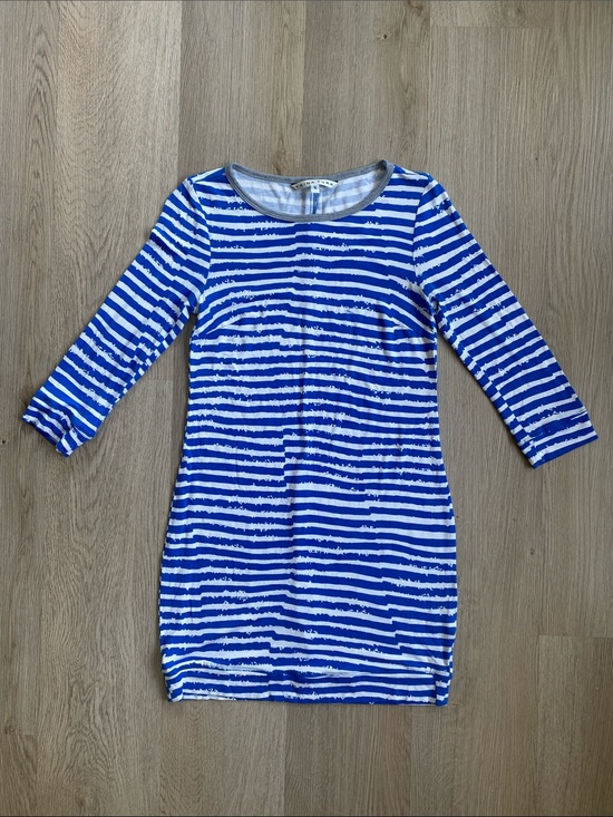 Trina Turk Dresses & Skirts - Trina Turk Blue White Striped Knit Dress Small Nautical Stretch 3/4 Sleeve